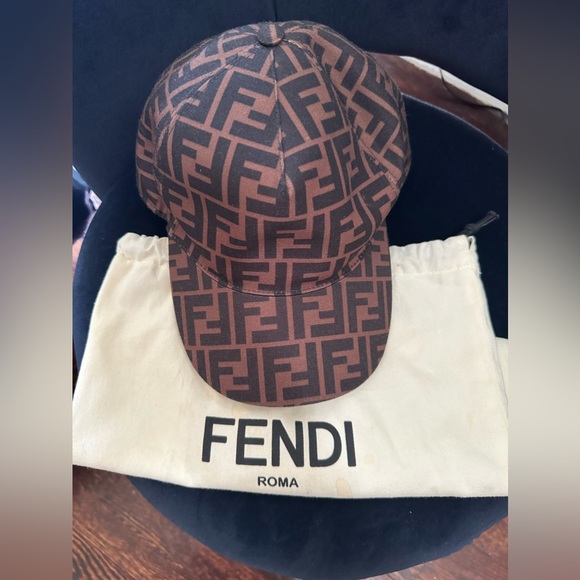 -SOLD-Authentic -FENDI- ZUCCA FF Logo Baseball Cap - Picture 1 of 11